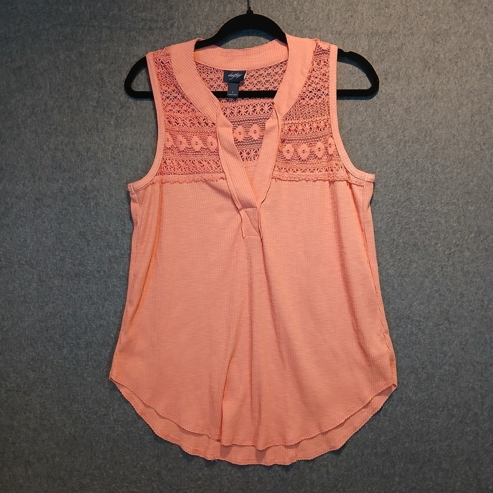 Daytrip Crochet Knit Sleeveless Tank Peach Coral V-Neck sz L beach boho western